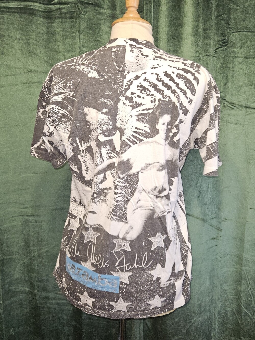 Vintage 90s Michelle Akers USWNT All Over Print Tee Mazamba Hardcore Soccer - Picture 3 of 5